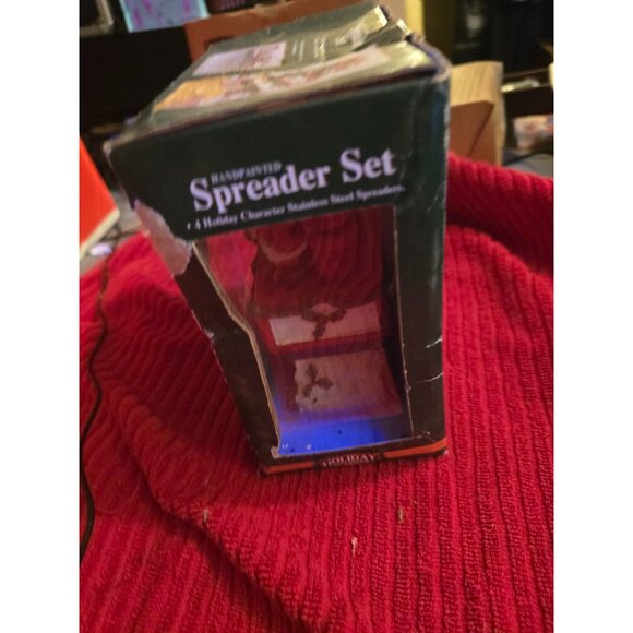 Handpainted Holiday Seasons Spreader Set 4 Holiday Character Stainless Steel Spr - Picture 2 of 6